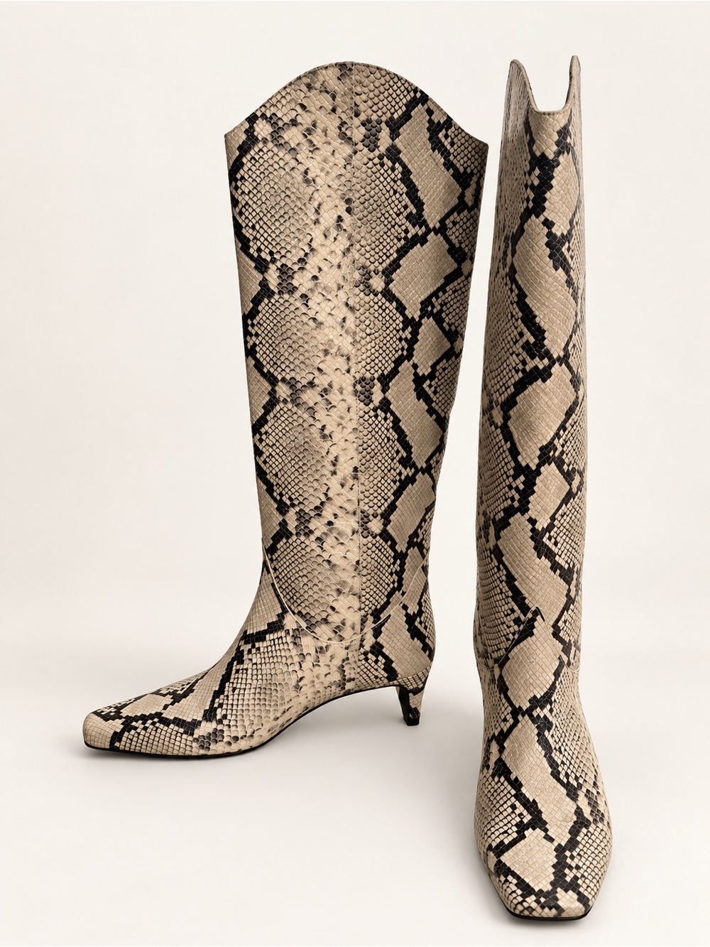 NWOT- STAUD Wally White Snake Leather Knee High Boots Size 38.